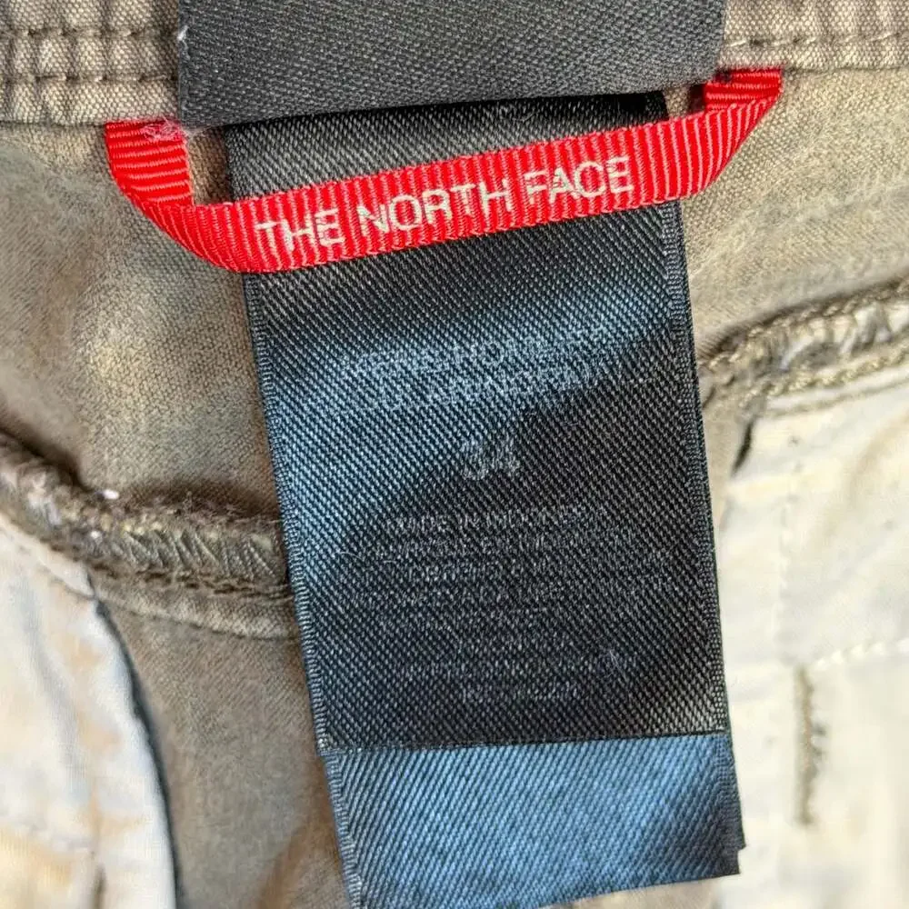 The North Face Men's Khaki Cargo Shorts